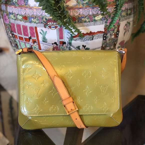 Louis Vuitton Handbags - ❌SOLD 🎀CUTE🎀 Louis Vuitton shoulder bag